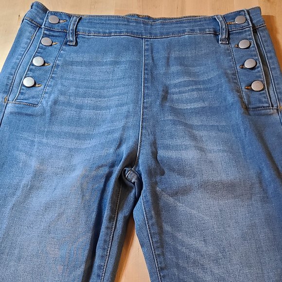 Flare Jeans Size 11 - Picture 1 of 4